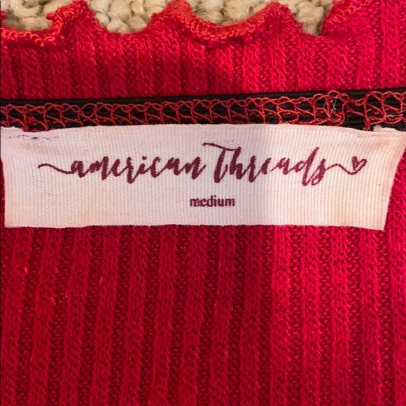 Off the shoulder crop top - Picture 3 of 3